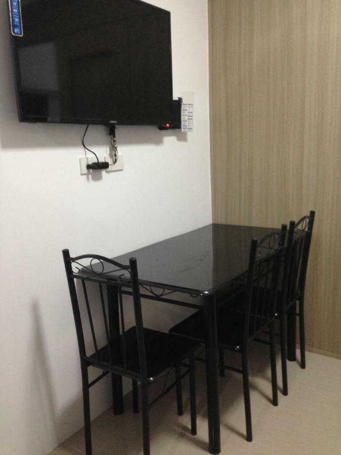 Shore Residences Moa Manila Exterior foto